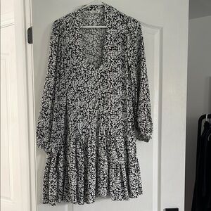 Elegant Black and White Patterned Dress - ZARA new - MEDIUM